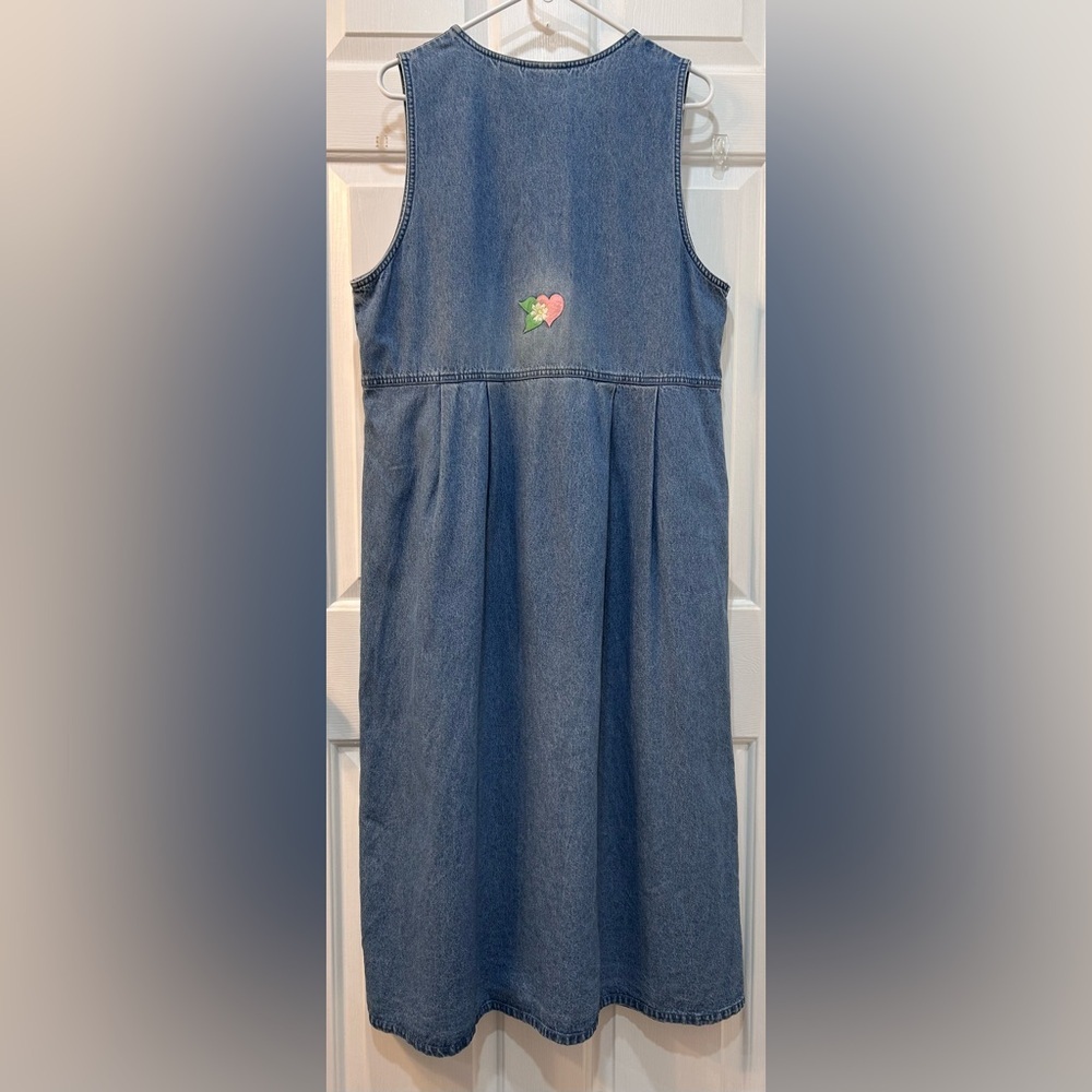 Vtg Denim Maxi Jumper Dress Sz L Embroidered Floral Heart Patch Cottage Heritage - Picture 2 of 11